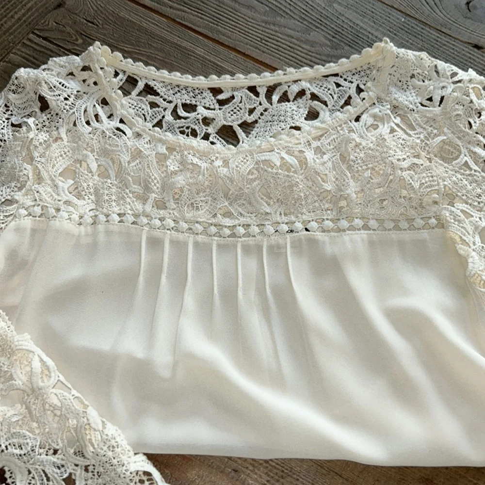 Women’s blouse - Picture 3 of 5